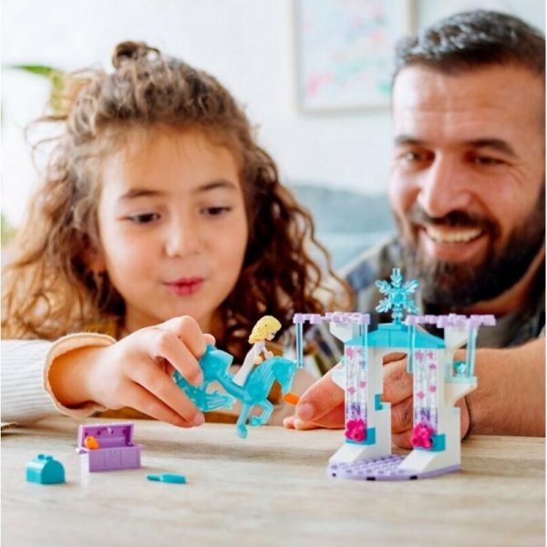 Lego Disney Frozen 43209 : Elsa and the Nokk’s Ice Stable