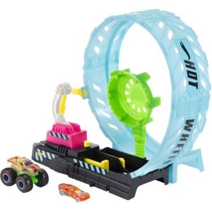 Hot Wheels Monster Trucks Glow in the Dark Epic Loop Challenge - Πίστα με 2 Αυτοκινητάκια