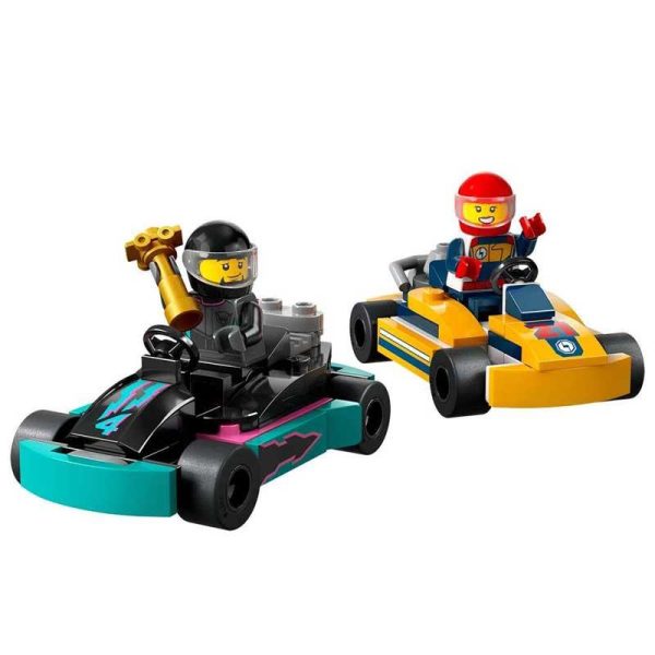 Lego City 60400 : Go-Karts and Race Drivers Toy Set