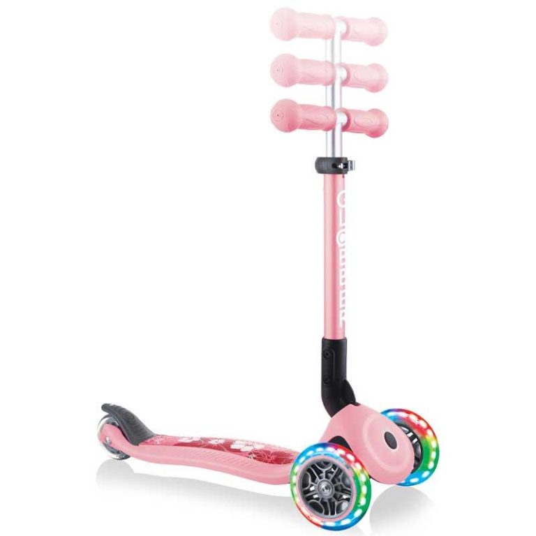 Globber Scooter Junior Foldable LED Lights Fantasy Flowers Pastel Pink – Πατίνι Τρίτροχο Αναδιπλούμενο (για 2 έως 6 ετών)