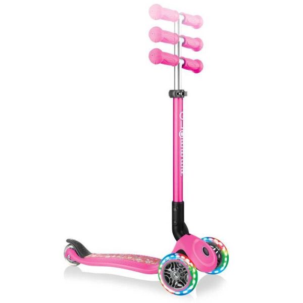 Globber Scooter Primo Foldable LED Lights Fantasy Flowers Neon Pink – Πατίνι Τρίτροχο Αναδιπλούμενο (για 3+ ετών)