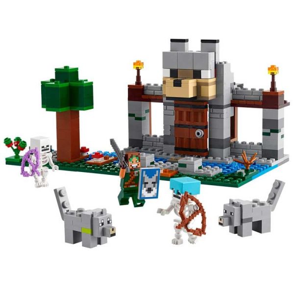 Lego Minecraft 21261: The Wolf Stronghold