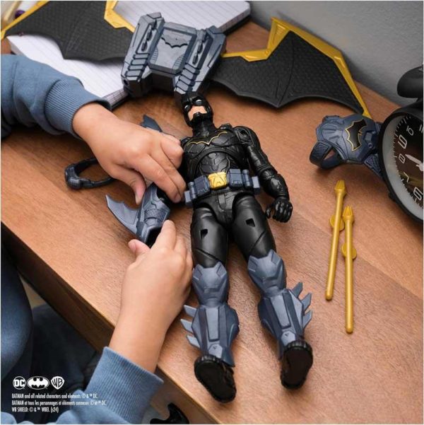 Spin Master Batman Adventures: Φιγούρα Night Sky Batman με Εξτρα Στολή και Αξεσουάρ 30εκ.