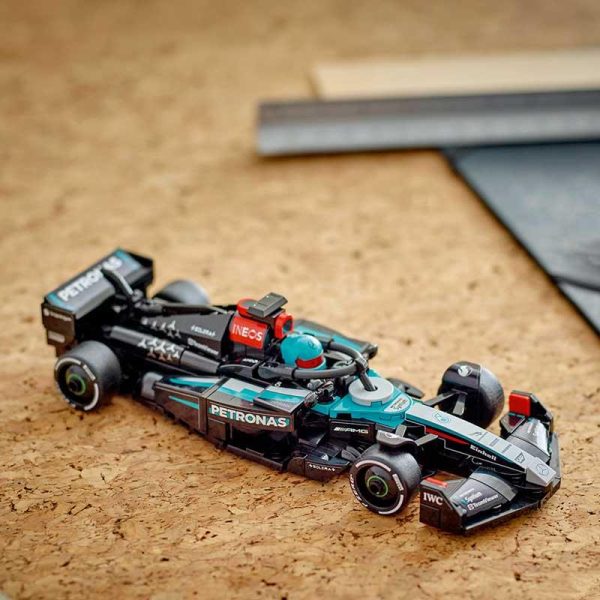 Lego Speed Champions Formula 1 77244: Mercedes-AMG Petronas F1 Team W15 E Performance